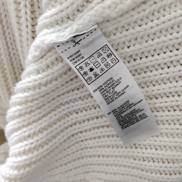 Forever 21 White Knit Sweater - Picture 2 of 6